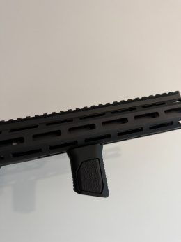 Uchwyt krótki pionowy m-lok